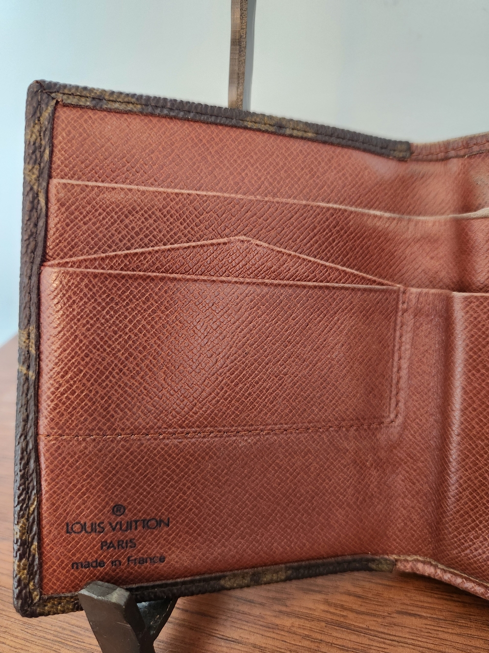 Louis Vuitton Vintage Elise Monogram Compact Wallet - Picture 7 of 15